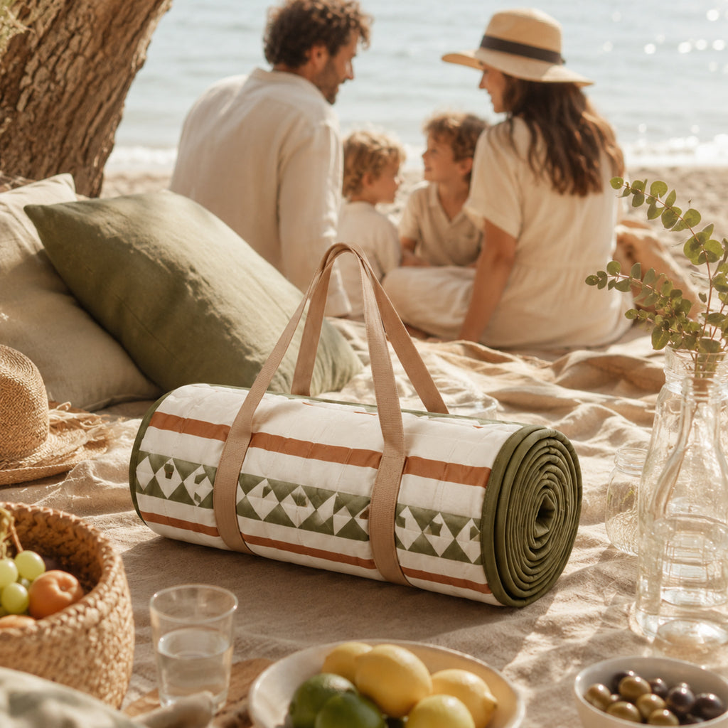 Tapis de plage Méditerranée imperméable – Grand format pliable et anti-sable