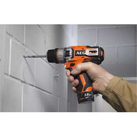 AEG – Perceuse-visseuse 12V avec 2 batteries 2.0Ah – Chargeur 40 mins – Couple 34Nm pour perçage bois jusqu'à 20mm – Compacte 168mm