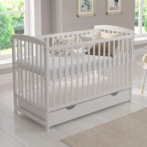 2026 Love For Sleep lit bébé évolutif en bois blanc 120 × 60 cm avec matelas mousse, tiroir, barrière de sécurité et protections en silicone, modèle Jacob(Blanc)