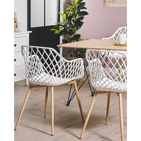 Beliani – Lot de 2 chaises scandinaves – Assise en plastique blanc – Pieds en métal effet bois clair – Pour salle à manger ou cuisine — photo 2