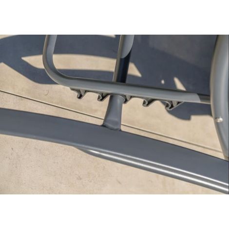 Dcb Garden – Lot de 2 bains de soleil empilables en aluminium – Dossier réglable 5 positions – Toile plastifiée résistante – Confortable têtière — photo 6