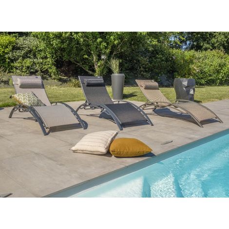 Dcb Garden – Lot de 2 bains de soleil empilables en aluminium – Dossier réglable 5 positions – Toile plastifiée résistante – Confortable têtière — photo 4