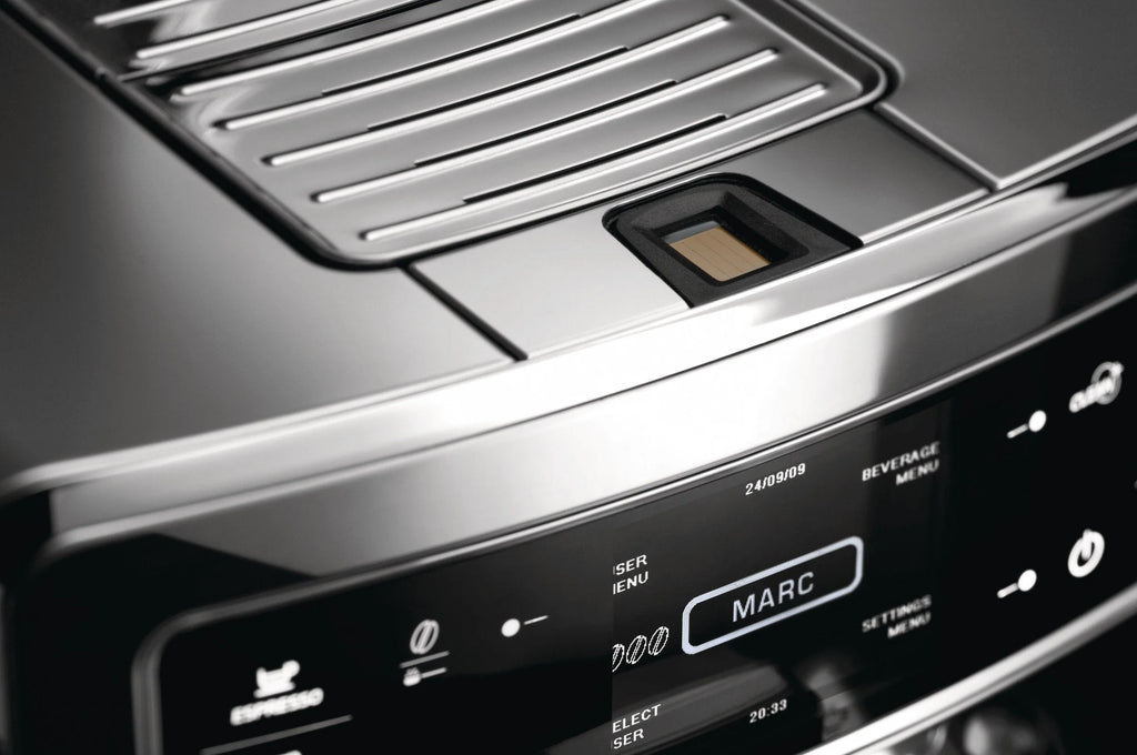 2026 Philips Saeco Xelsis Digital ID / HD8946/01 Machine à café Inox brillant (Import Allemagne)